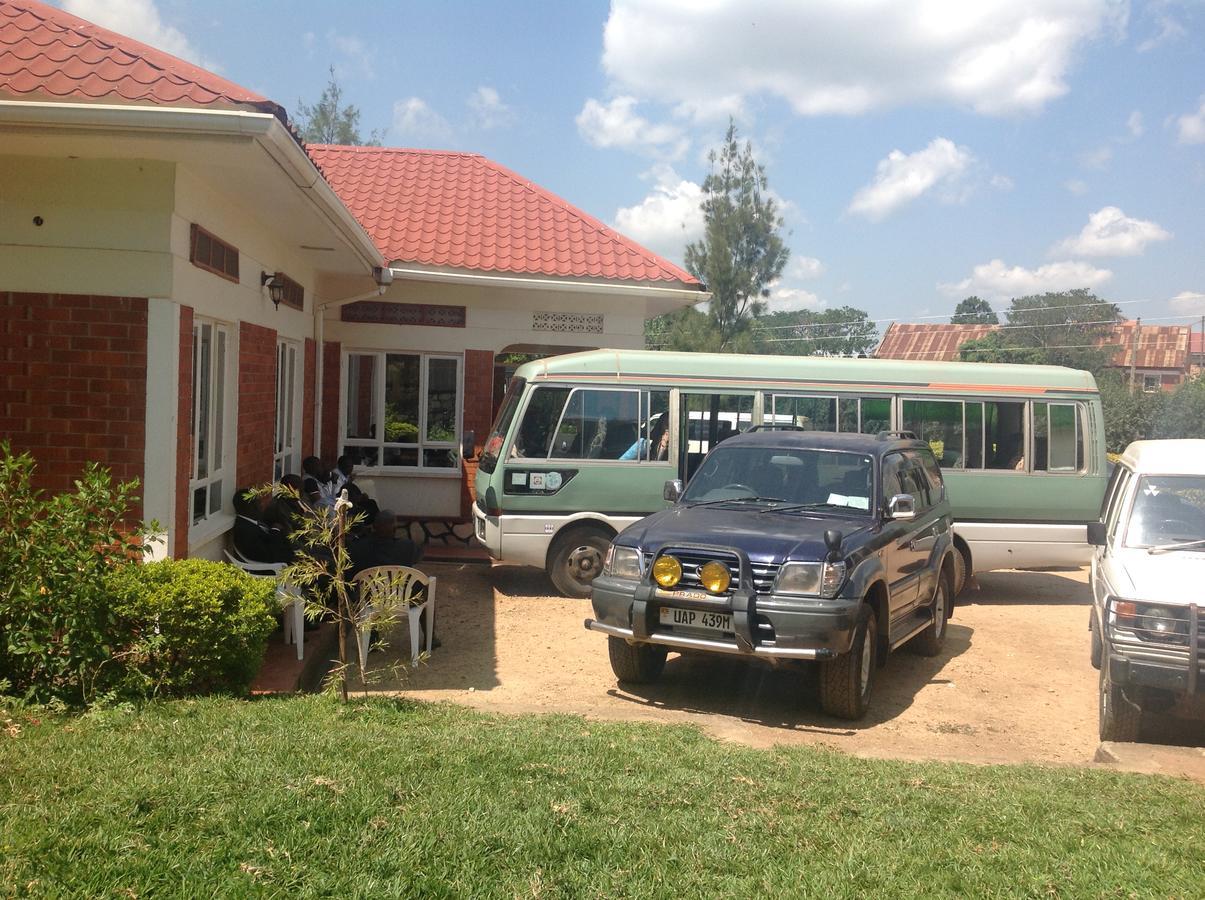 Mubende Hotel Exterior foto